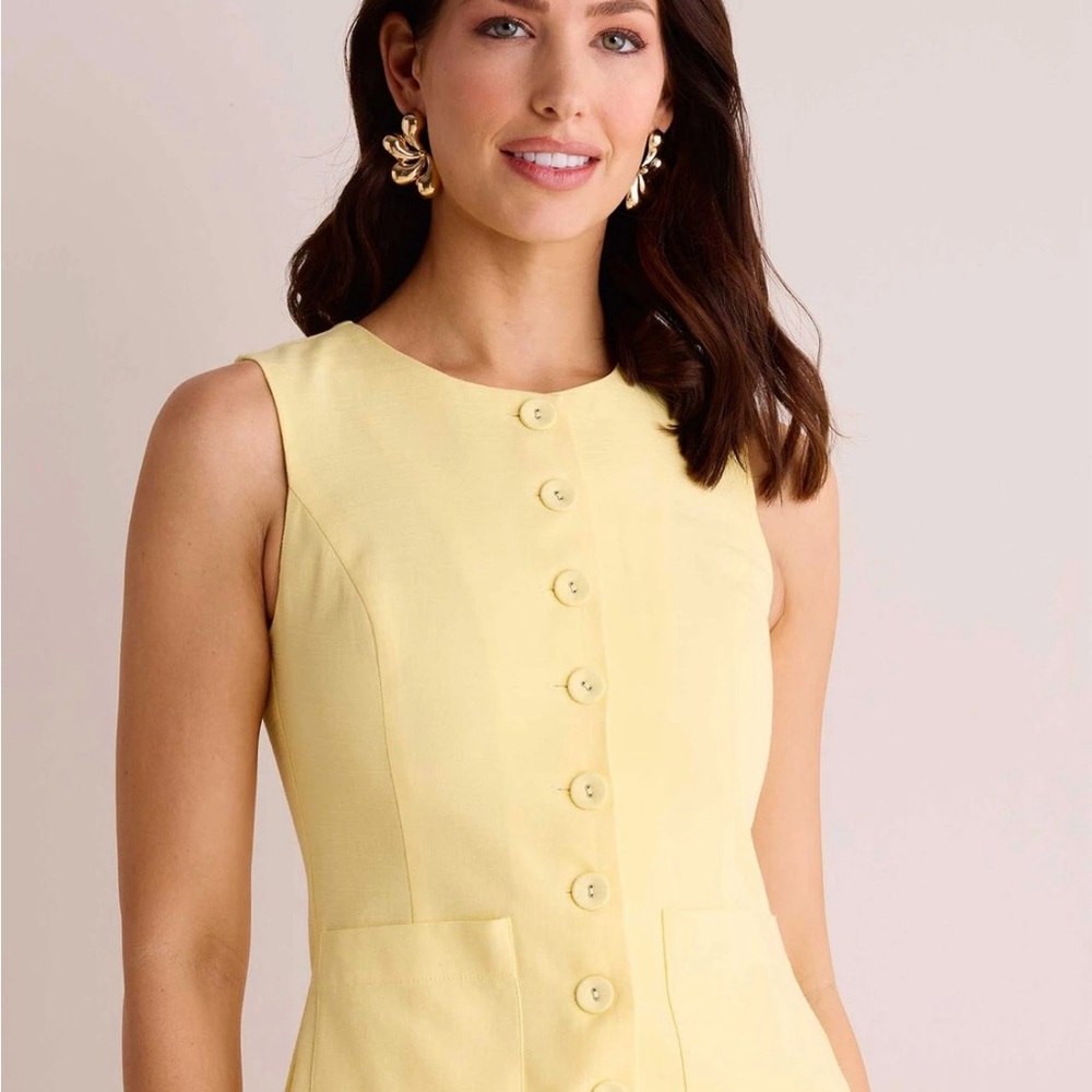 Elegant Yellow Sleeveless Avara Vest - a showstopper - Veronica Beard inspired!